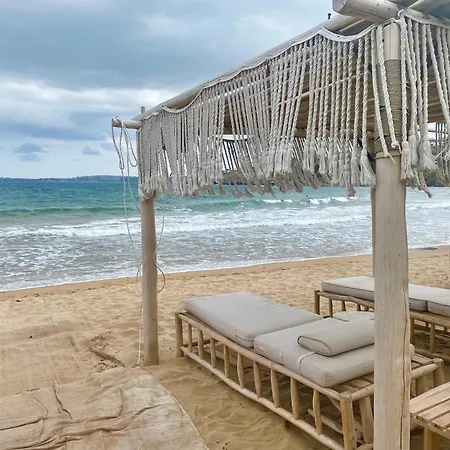 شقة In Complex Panorama