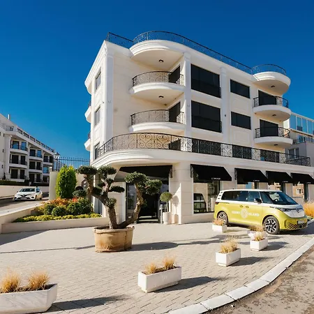 In Complex Panorama * Chernomorets