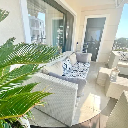 Apartment In Complex Panorama Chernomorets
