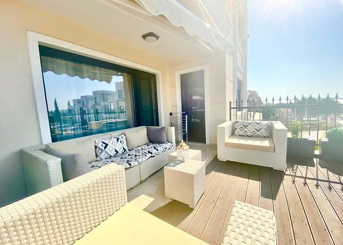 In Complex Panorama * Τσερνομόρετς