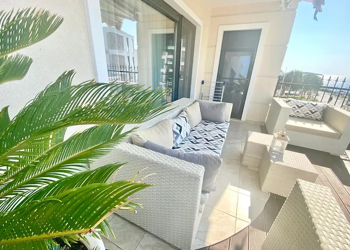 Διαμέρισμα In Complex Panorama Τσερνομόρετς