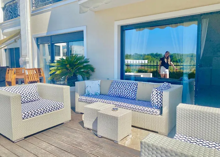 In Complex Panorama Τσερνομόρετς